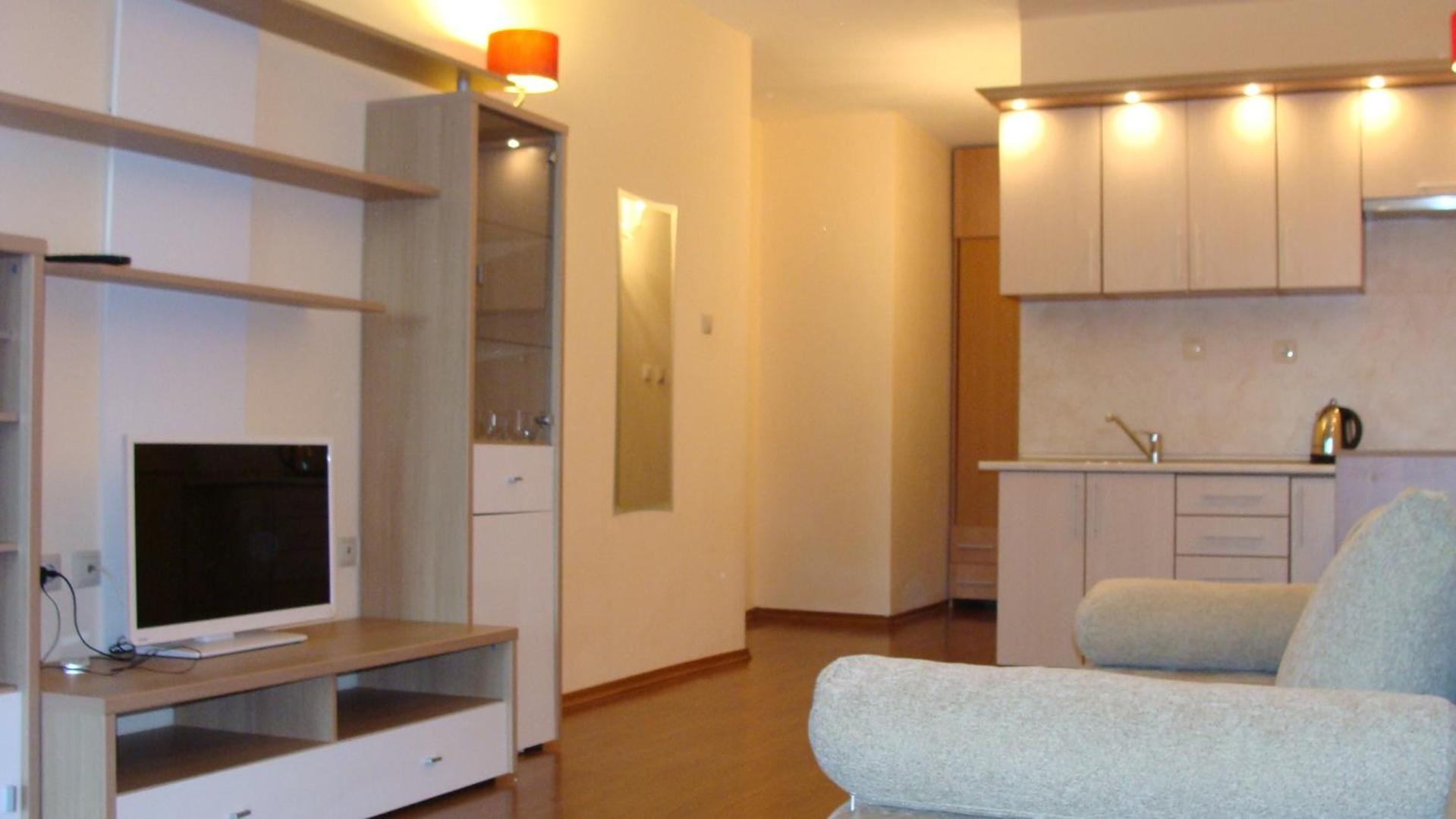 Admiral Apartments