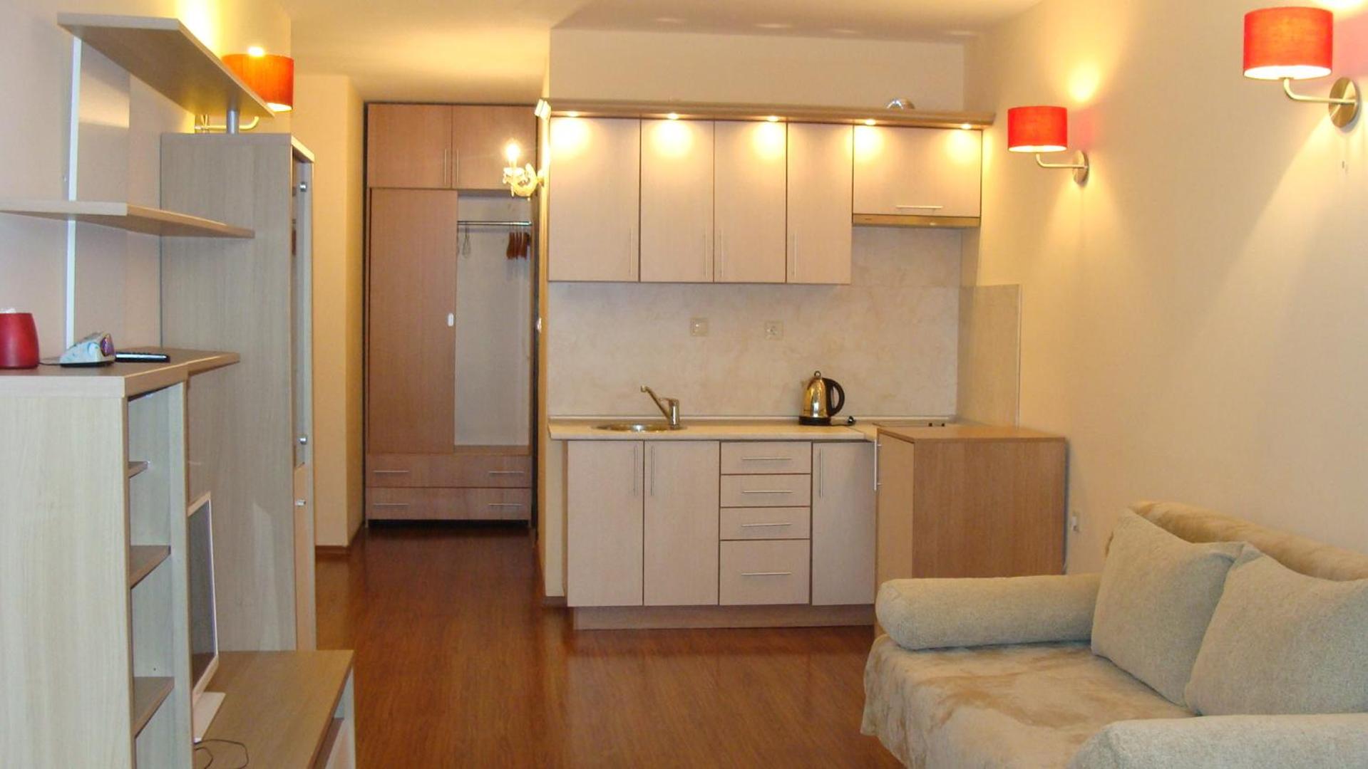 Admiral Apartments