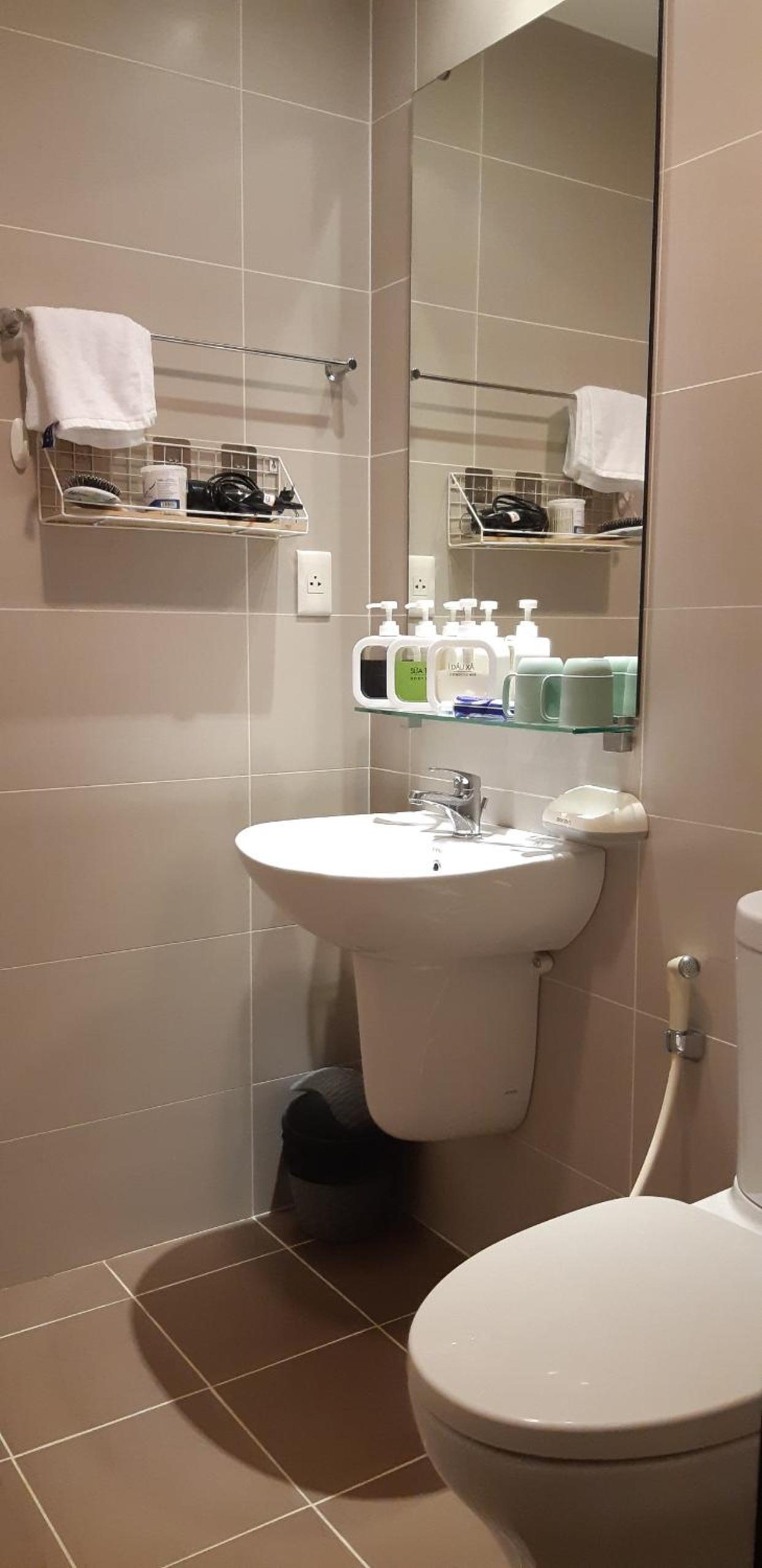 Nice Masteri ThaoDien apt near Landmark 81 2brs