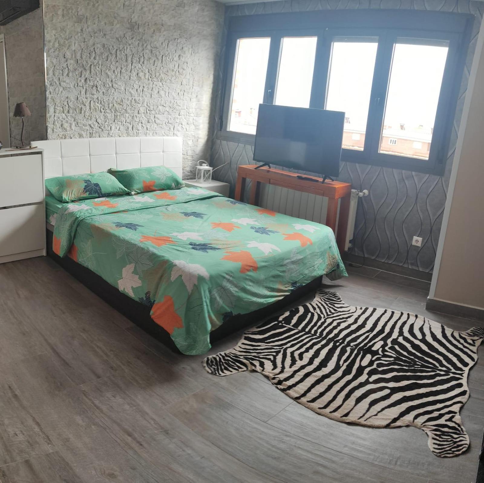 Alojamiento independiente dentro de chalet 3er piso