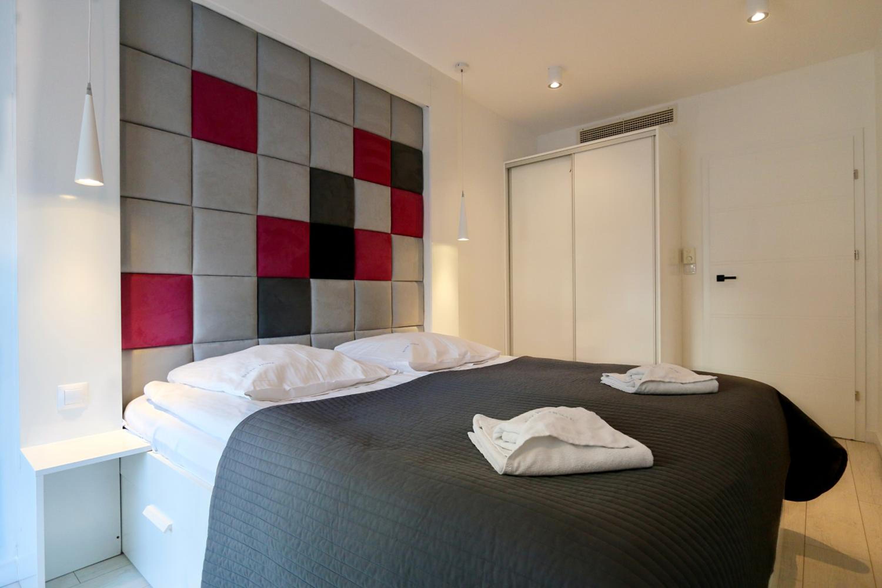 Photo 62