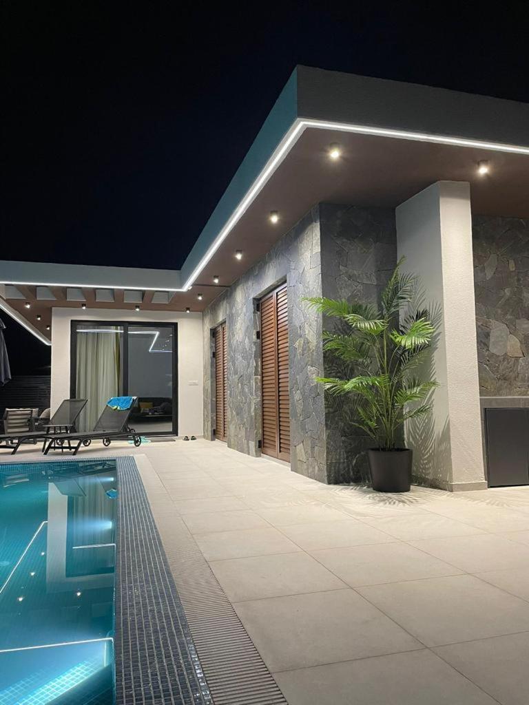 Luxury Villa Lorcrimar view 2