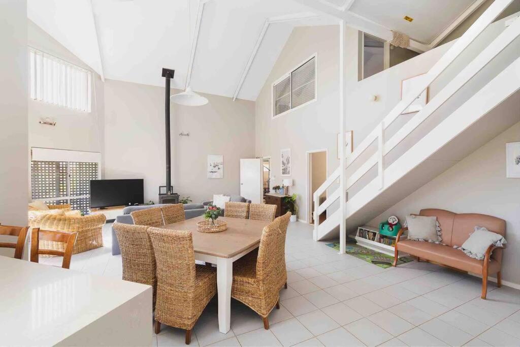 Seaview Beach House by Peppy Beach Retreats®