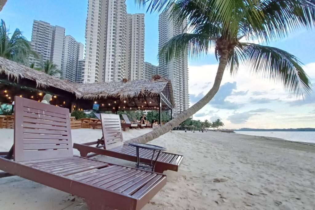 Johor Bharu - Beachside 6-13pax Danga Bay @ KSL