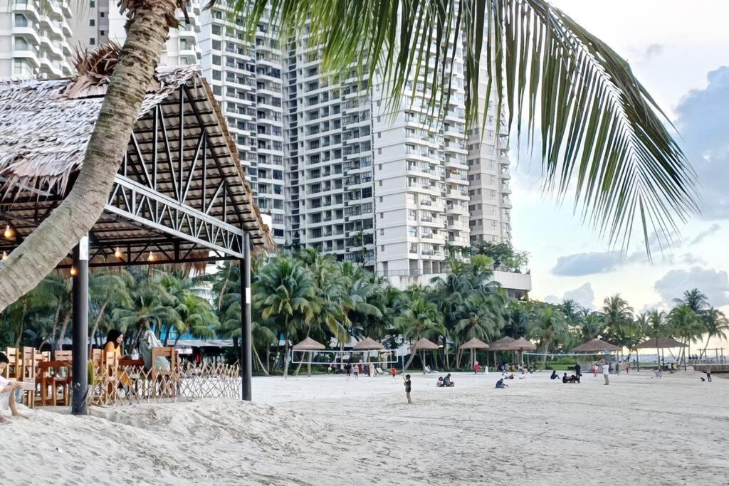 Johor Bharu - Beachside 6-13pax Danga Bay @ KSL