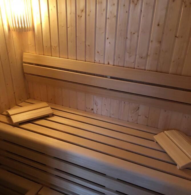 Reetdachhaus Seasons mit Kamin & Sauna