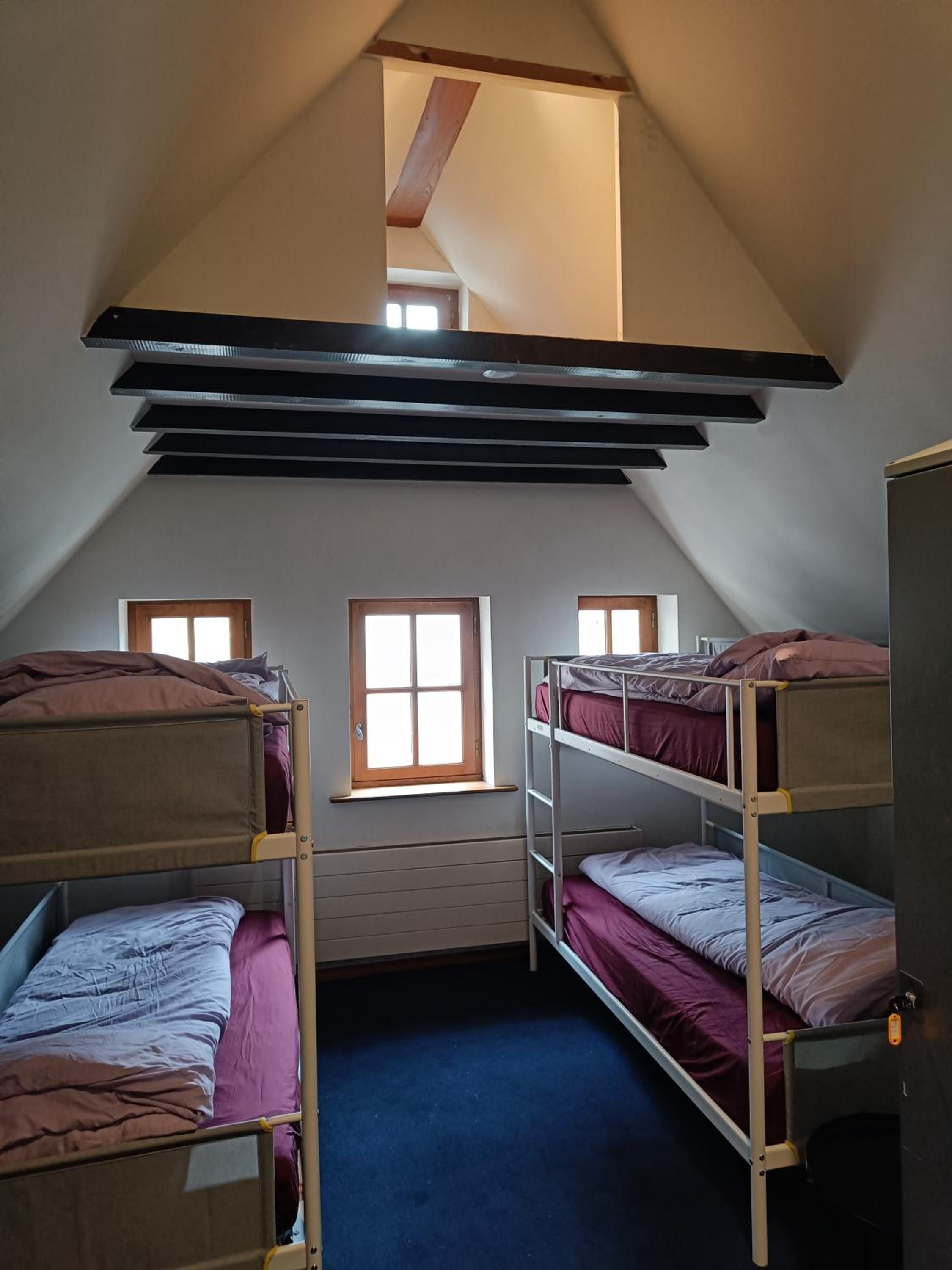 Viktoria HOSTEL