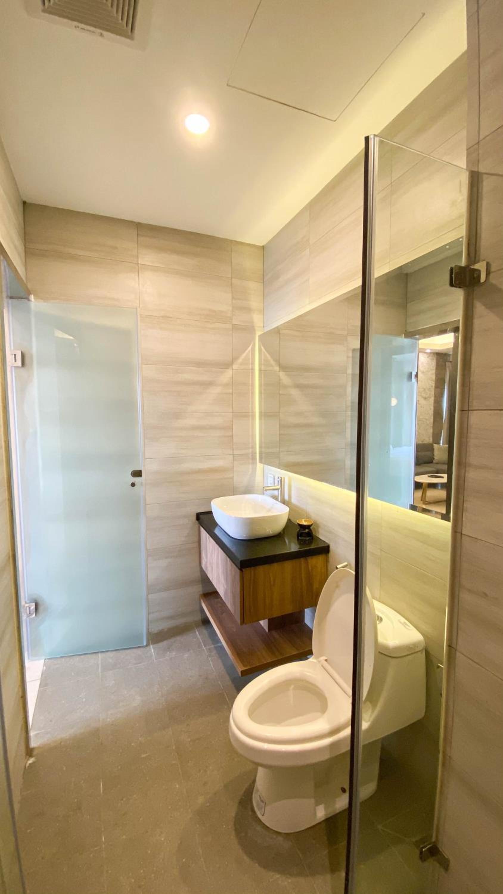 2Bedrooms Condo in the Sky view 4