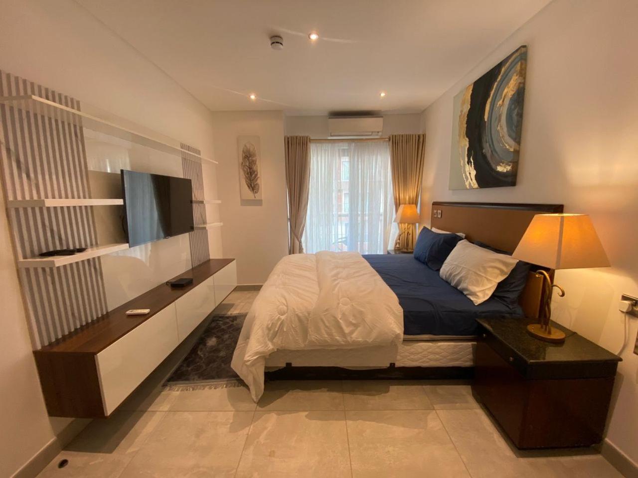 THE SIGNATURE HOTEL APARTMENT