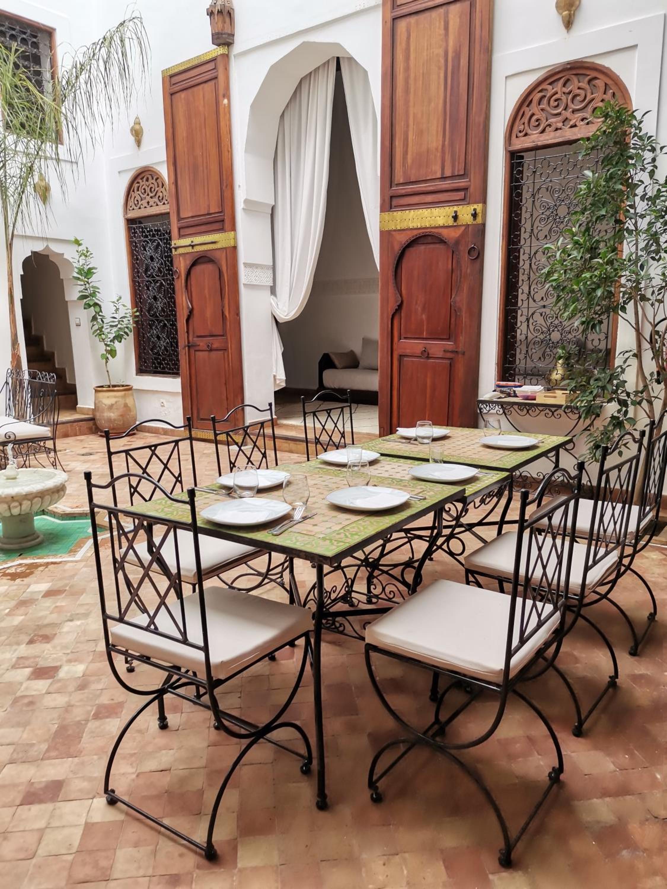 dining