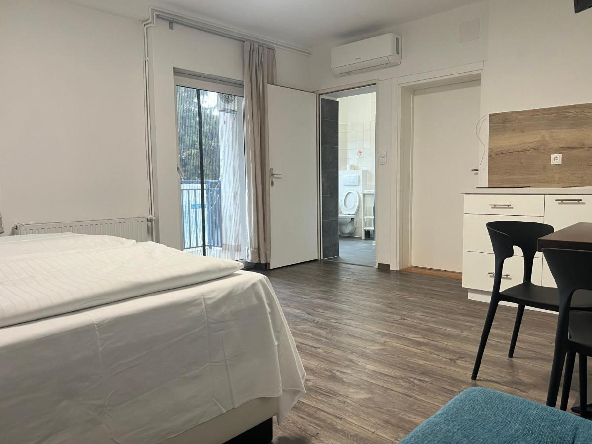 Apartment Zhang