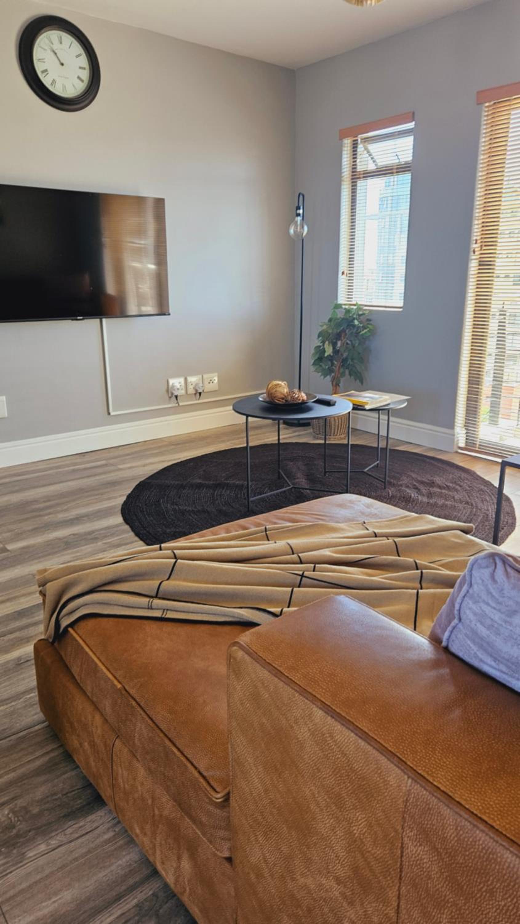 SS Luxury Apartments