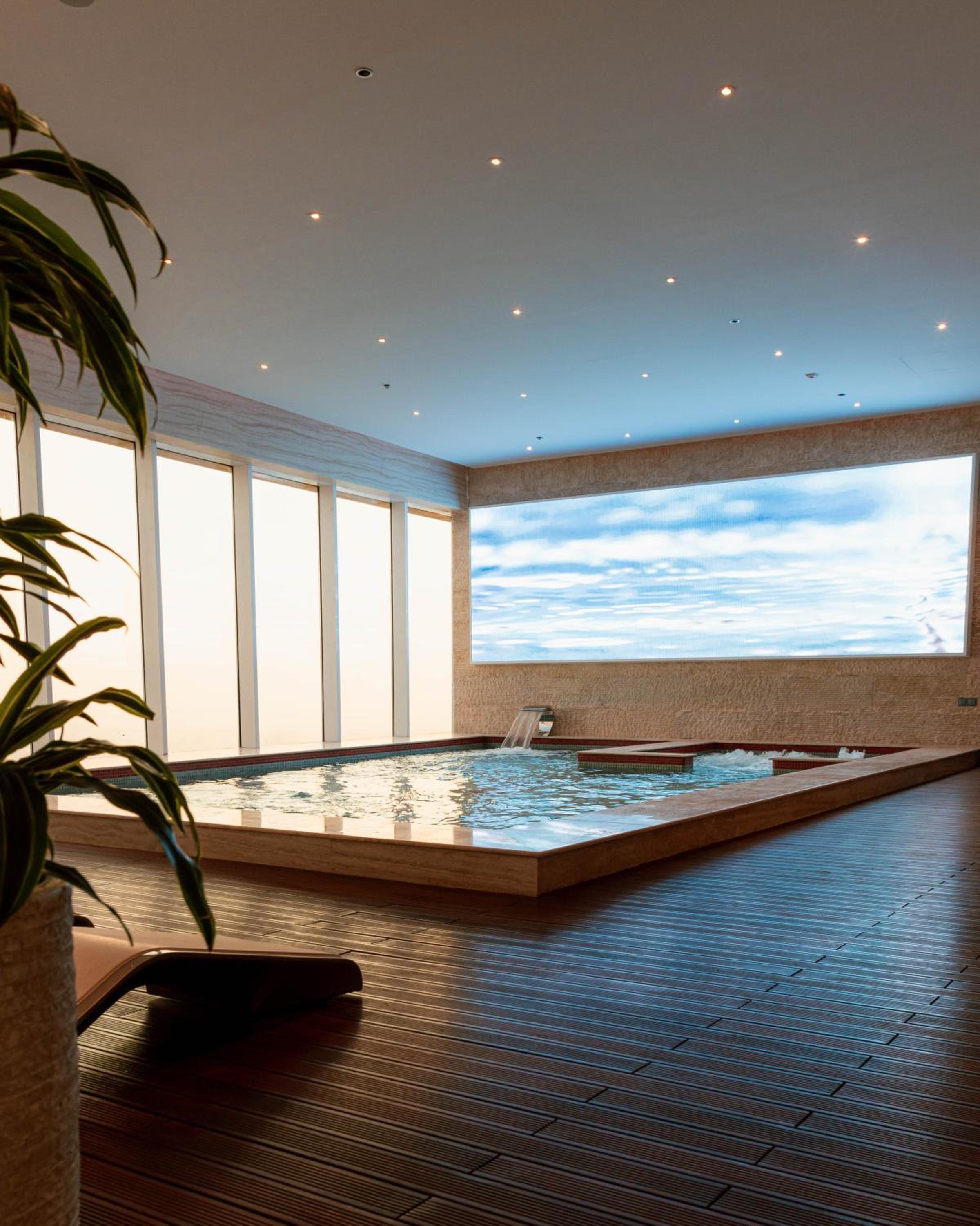 Photo 32 sur 101 de The Bentley Luxury Hotel & Suites