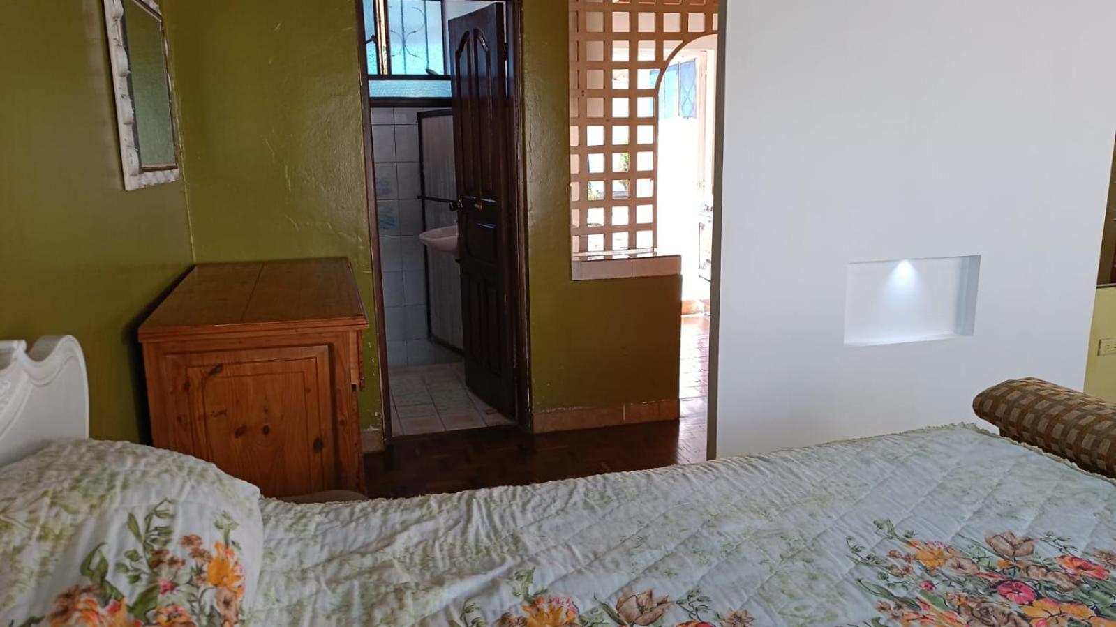 Casa de La Hiedra.Alojamiento para ejecutivos.