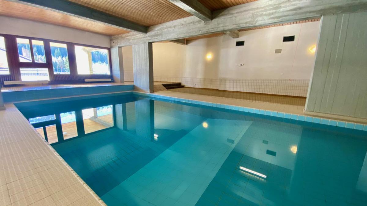 Pool and Sauna!San Bernardino Studio Apartment with free parking!