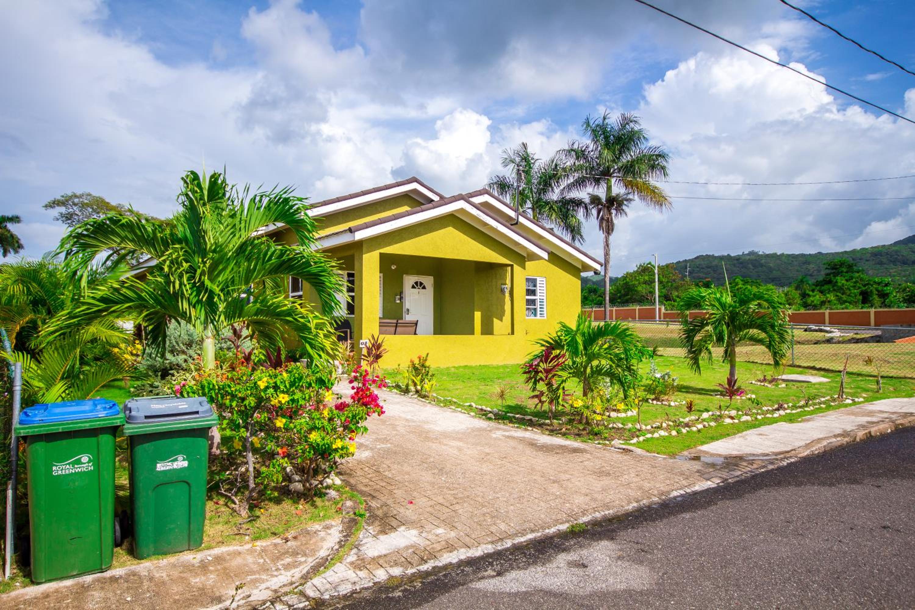 Ocho Rios Drax hall Manor 3 Bed sleeps 7