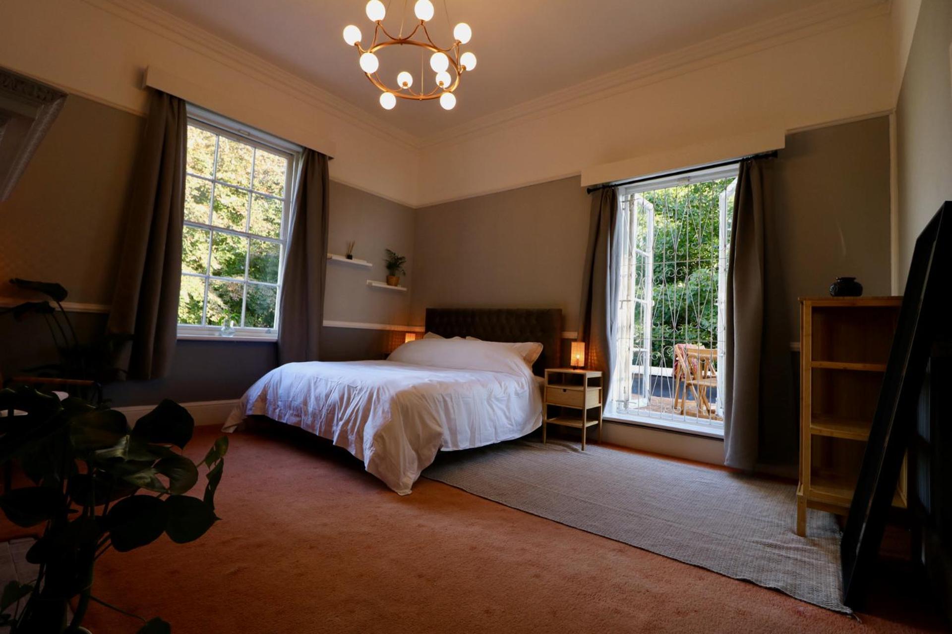 Mossley Hill Retreat