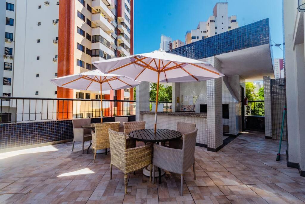 Apt completo com Climatização e garagem privativa - na Pituba l piscina em manutenção l