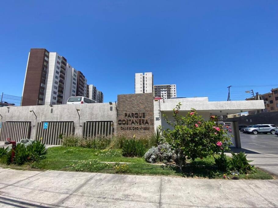 Departamento moderno, vista al mar y estacionamiento incluido