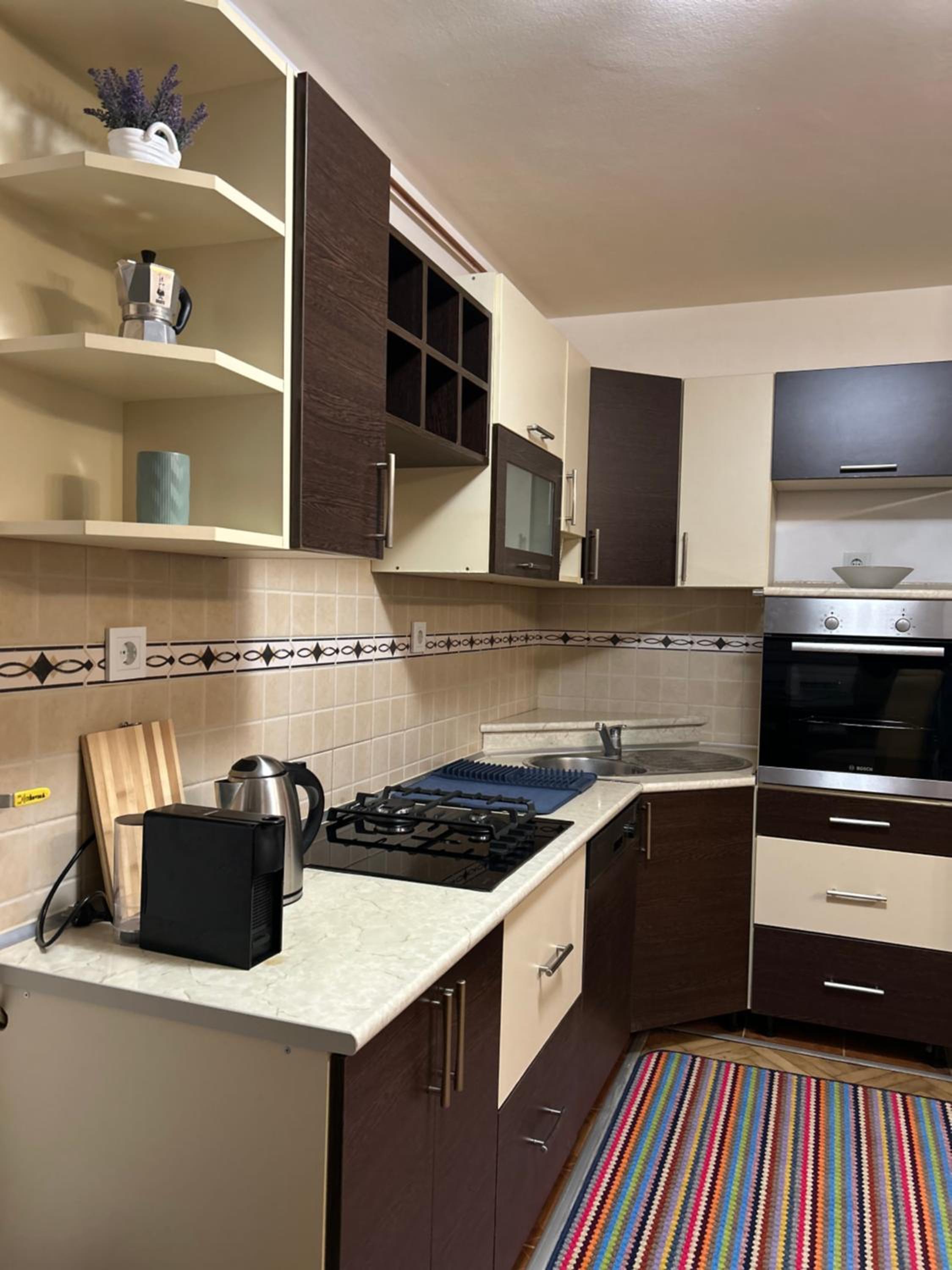 Una Apartment