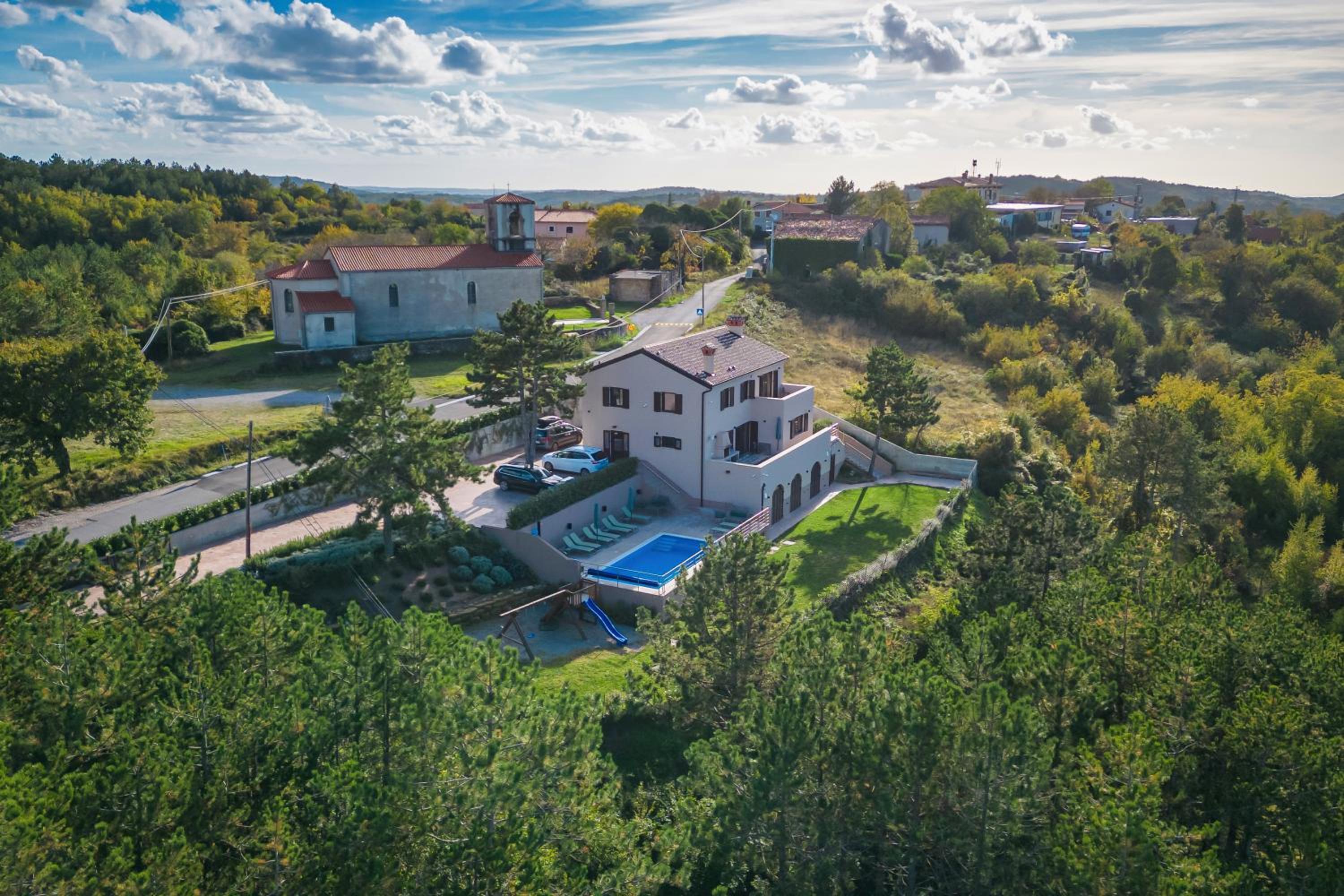 Luxury Villa Gradin view 4