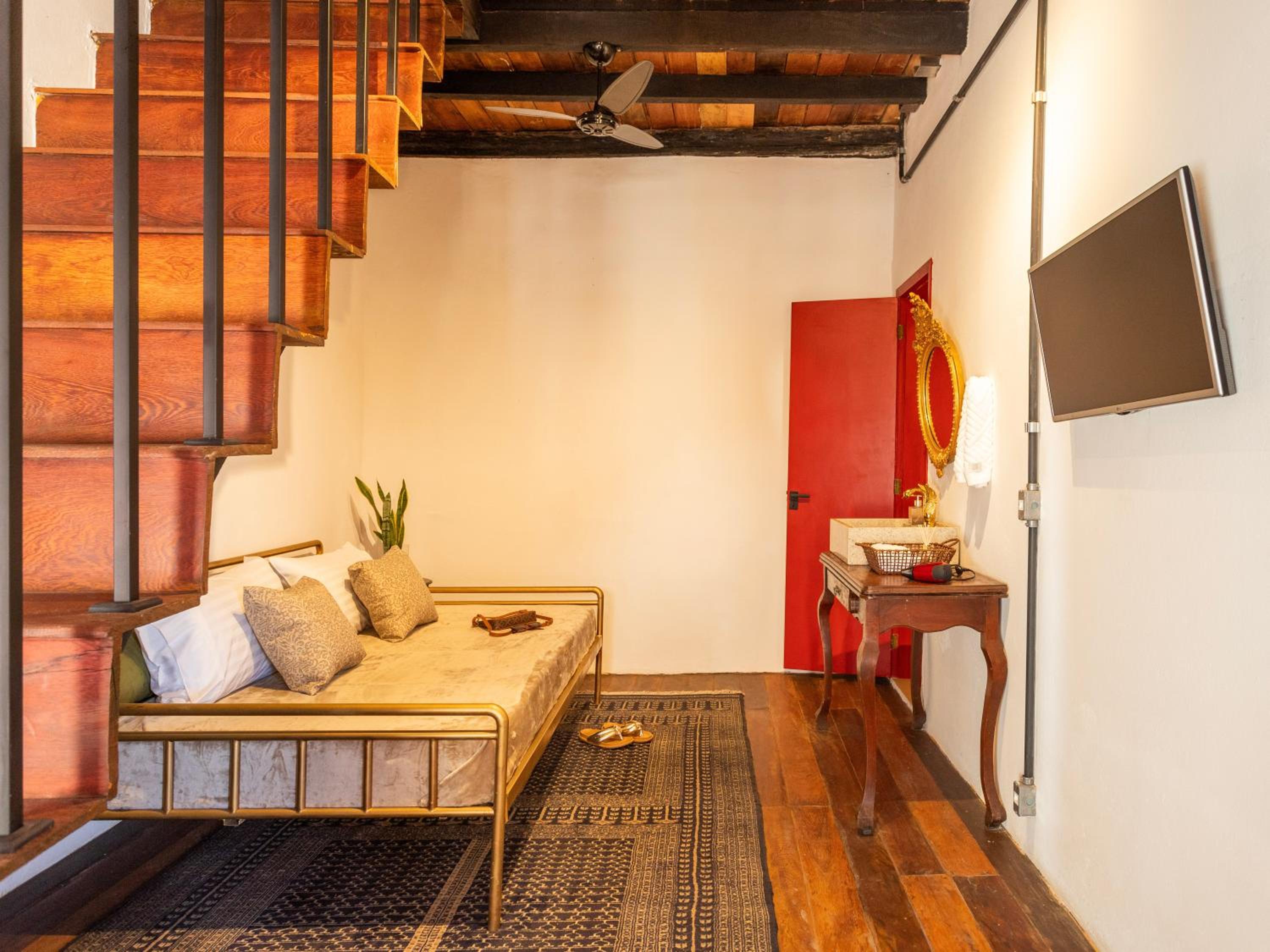 Casa do Alto - Excêntrica Boutique I Banheira Vitoriana I Pelourinho
