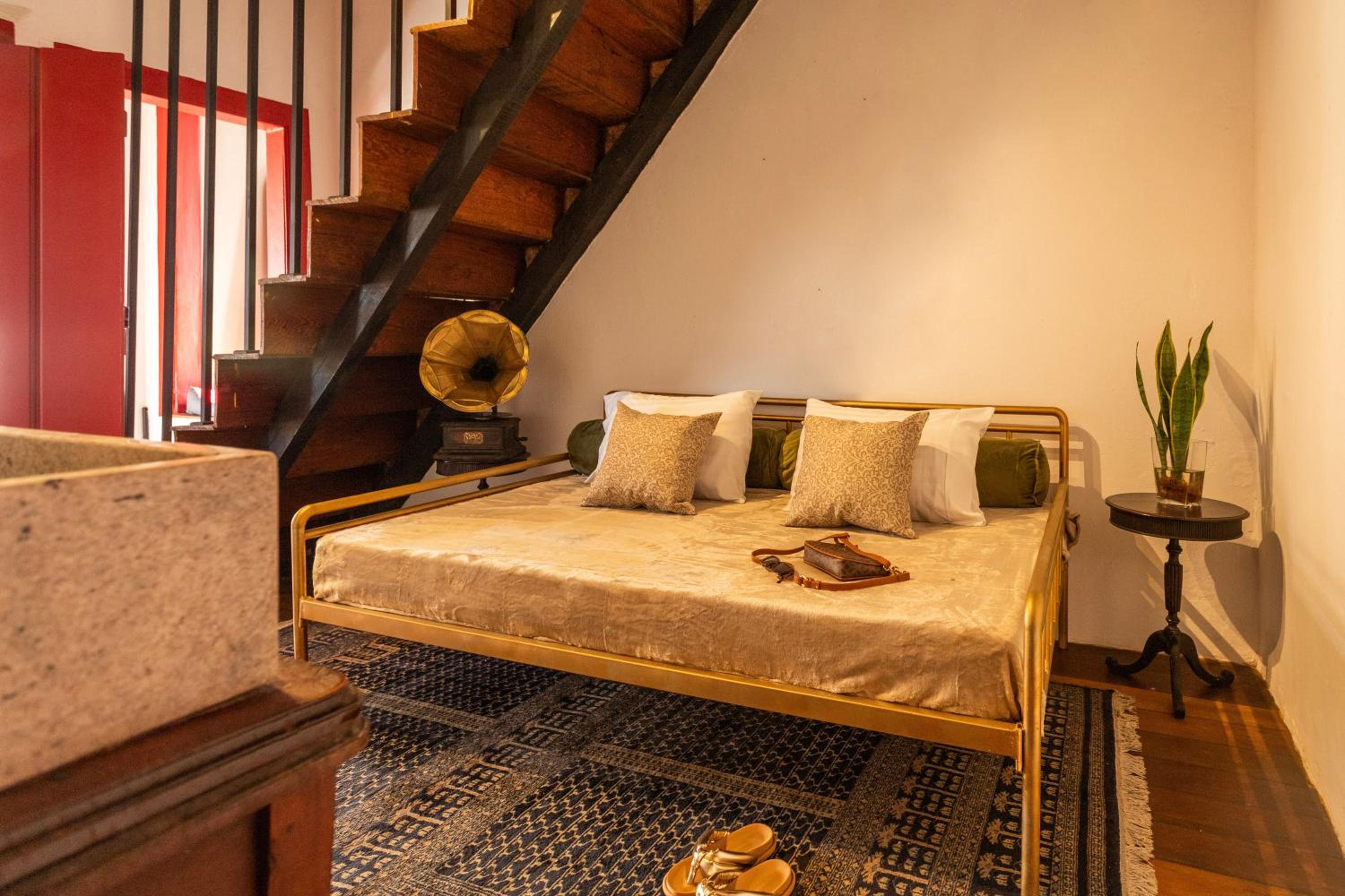 Casa do Alto - Excêntrica Boutique I Banheira Vitoriana I Pelourinho