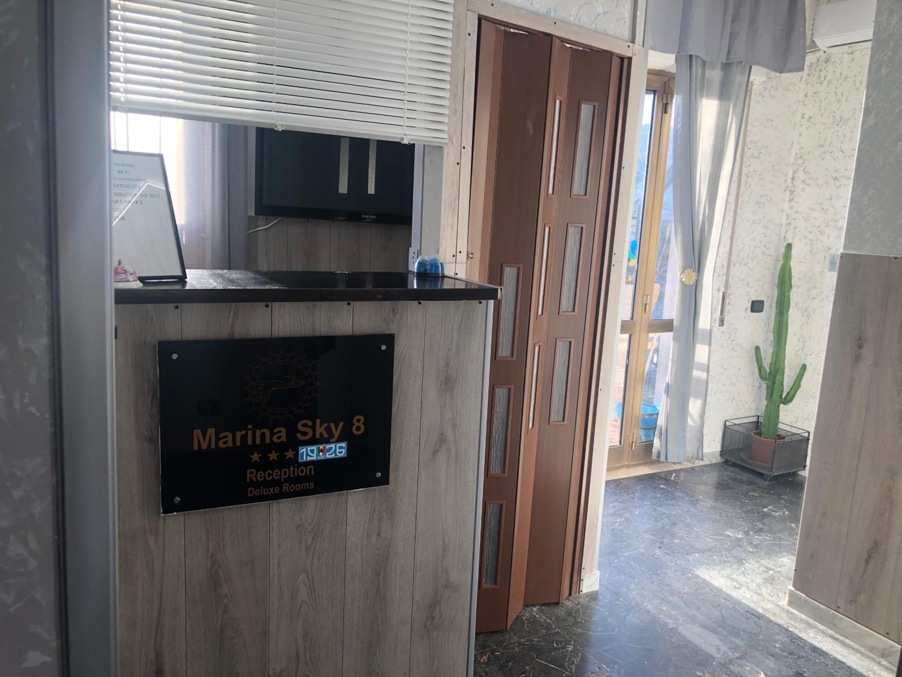 Marina SKY 8