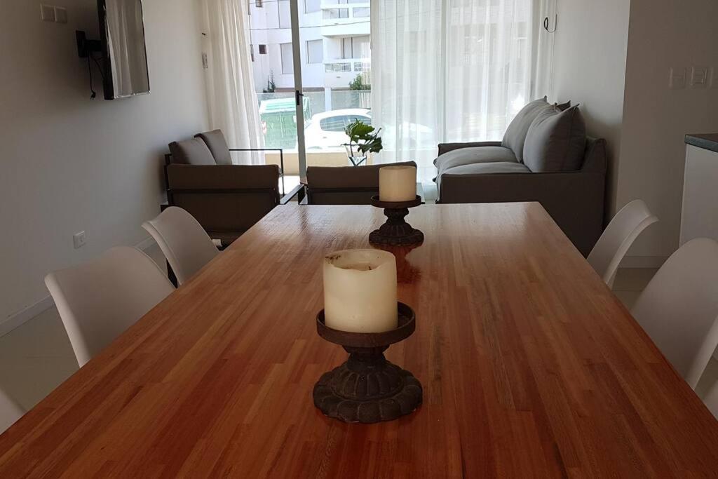 Apartamento para 6 personas en frente a playa Mansa view 5