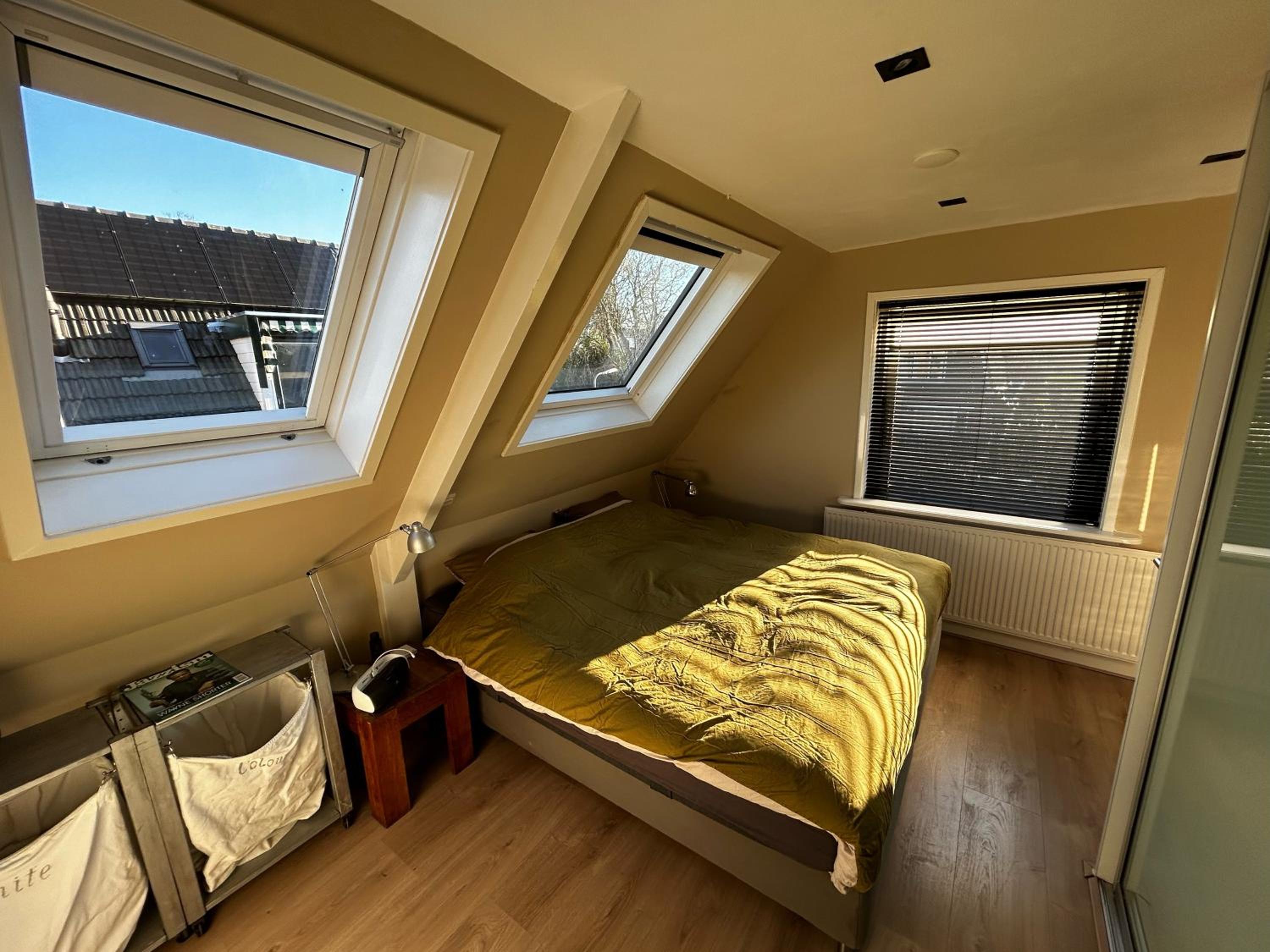 Woning met vijver, oase van rust... view 3