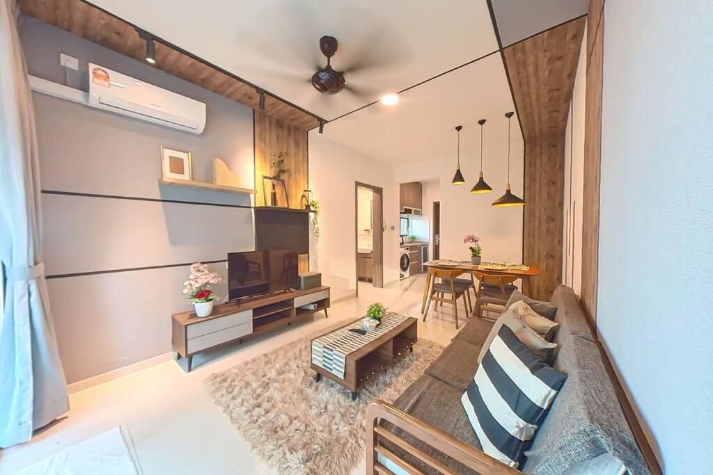 ForestCity StarView Bay Condo