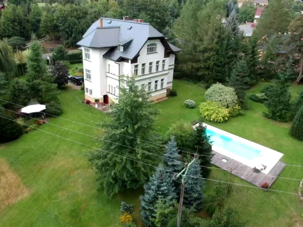 VILLA ANNA