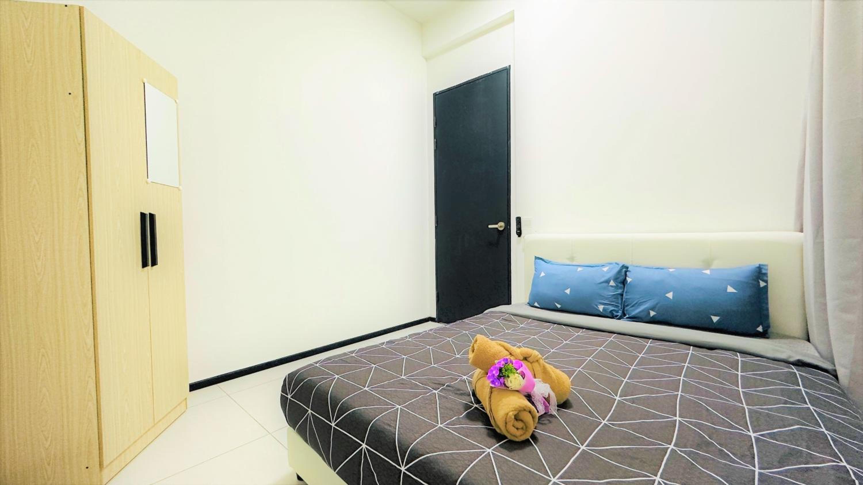 Seaview Urban Suites Georgetown 3 Rooms