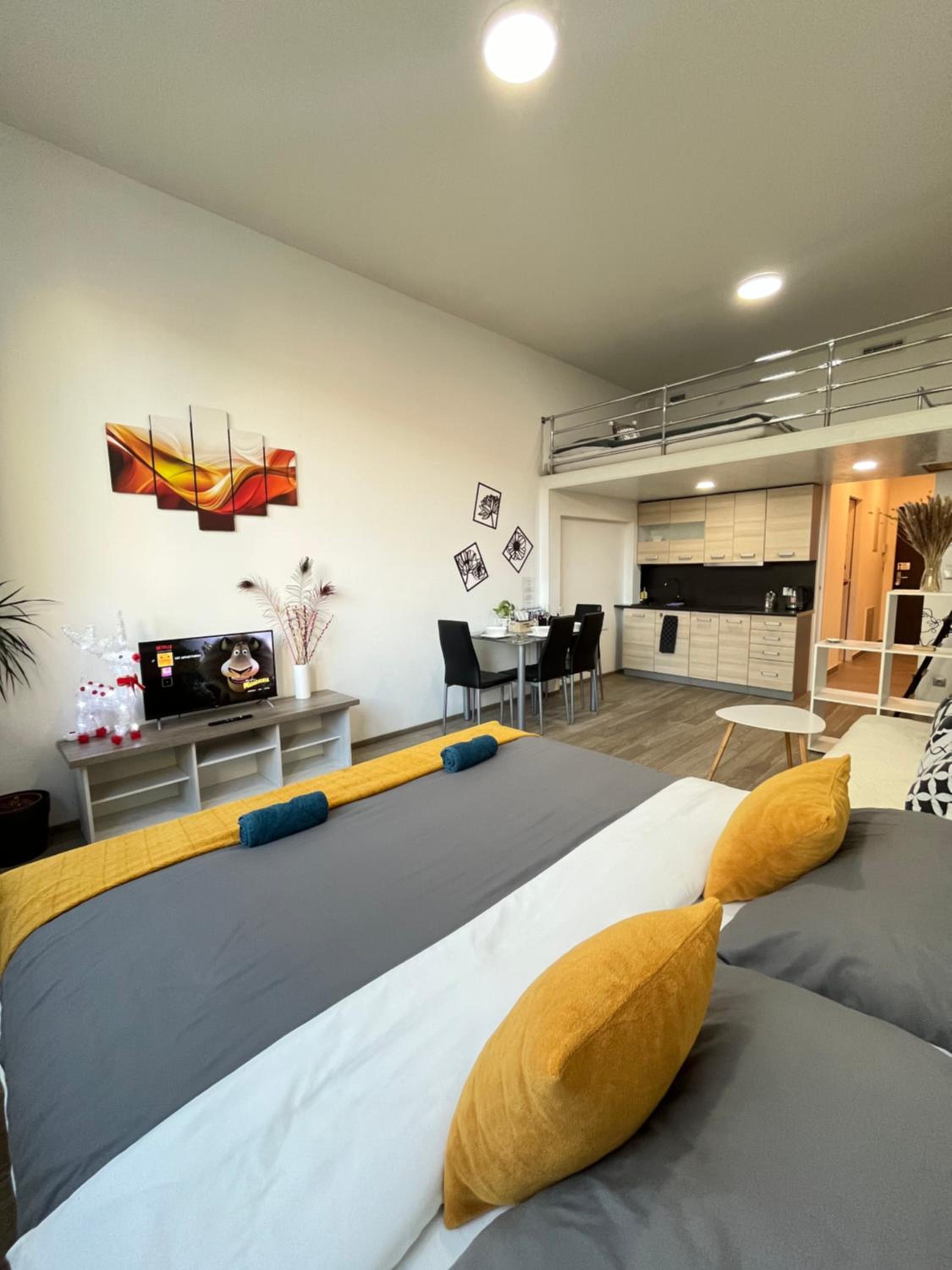VIT Apartment - Free Parking - O2 Arena