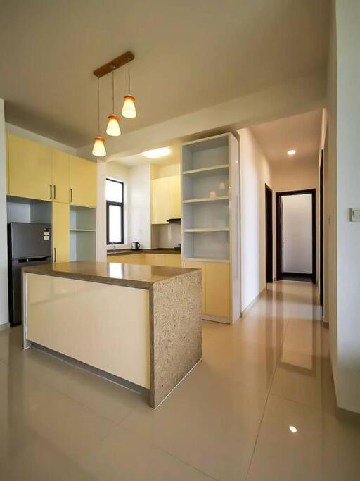 ForestCity Cerulean Bay 4 Room Near Duty Free Shop photo 8
