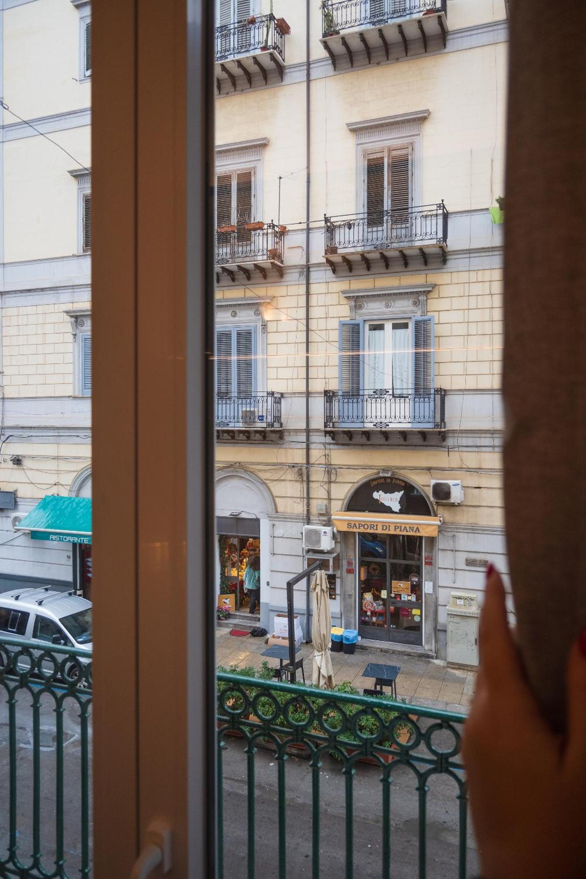 Palazzo Falcone Apartments view 2