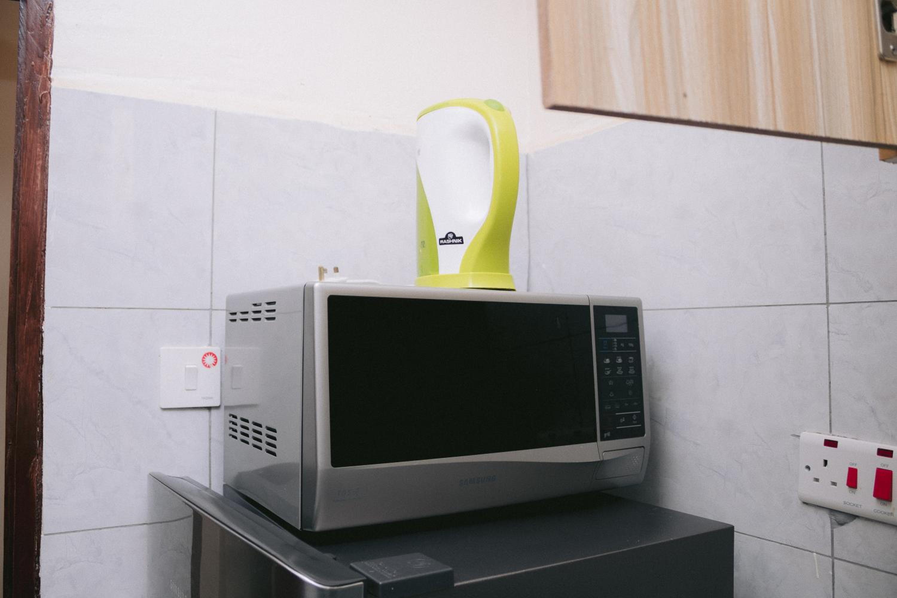 The Retreat Stylish one bedroom apartment in Ruiru, with free parking view 3