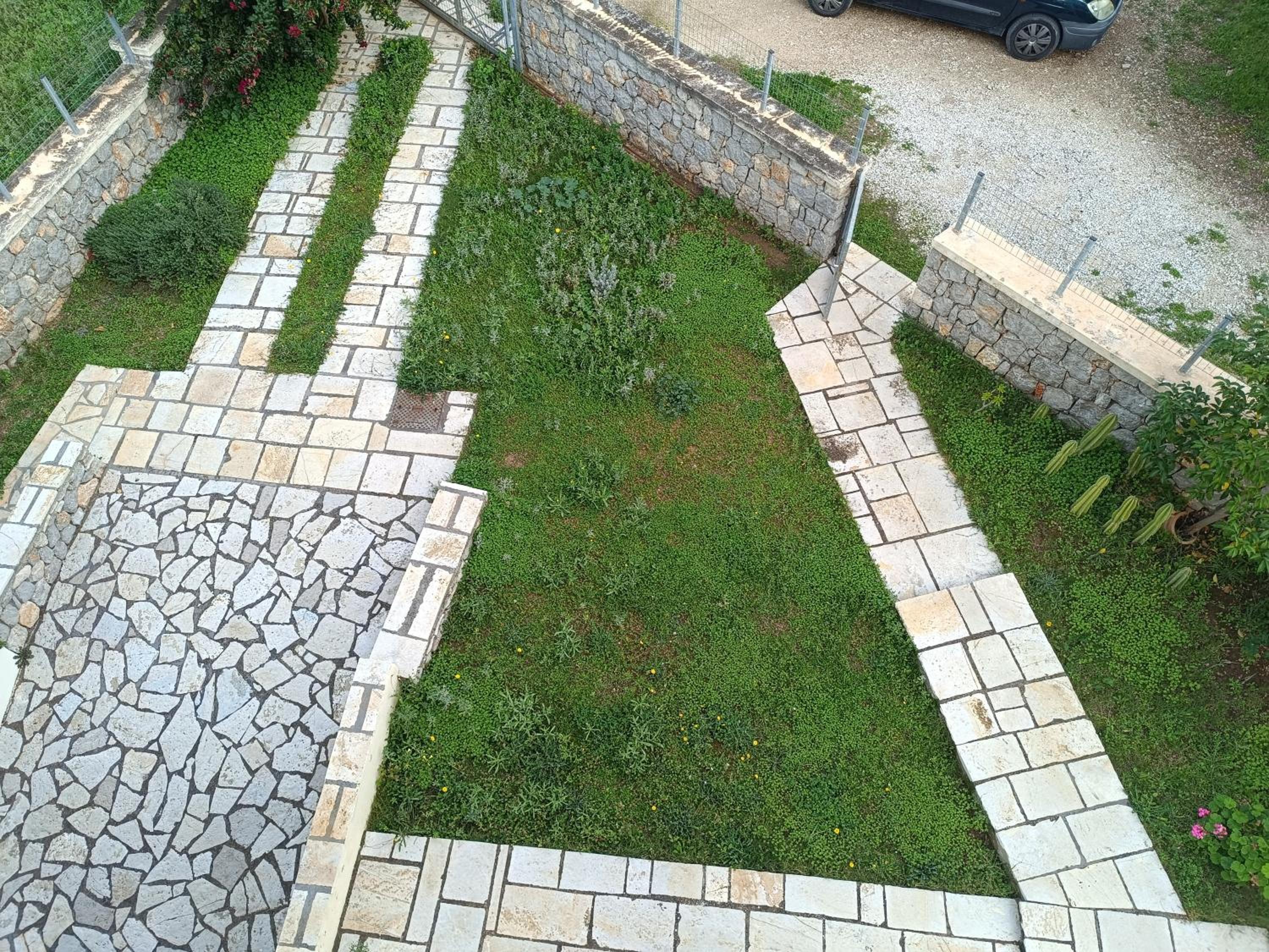 Photo 35