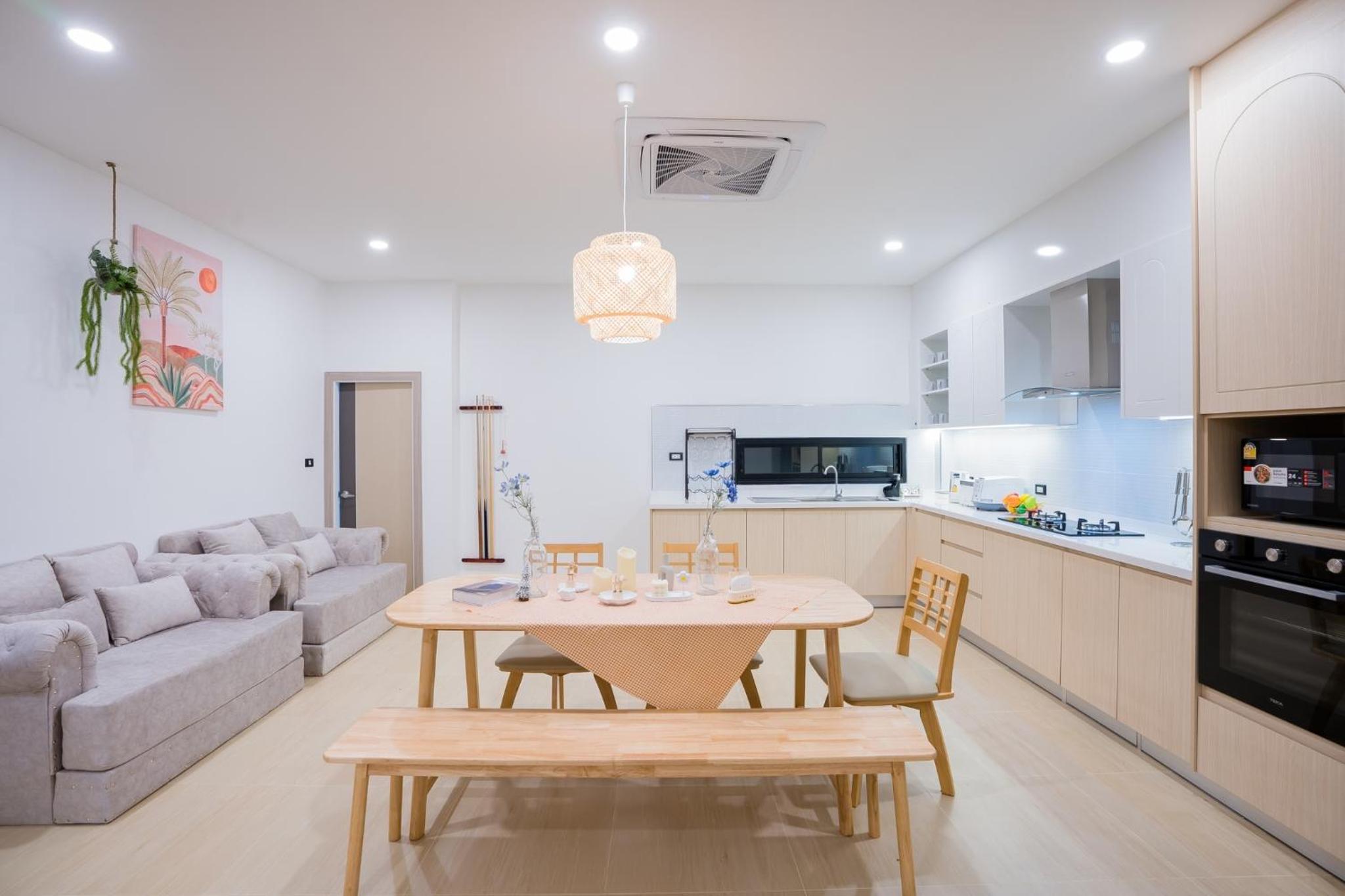 Eva PoolVilla Pattaya Bang Saray Beach 1 km