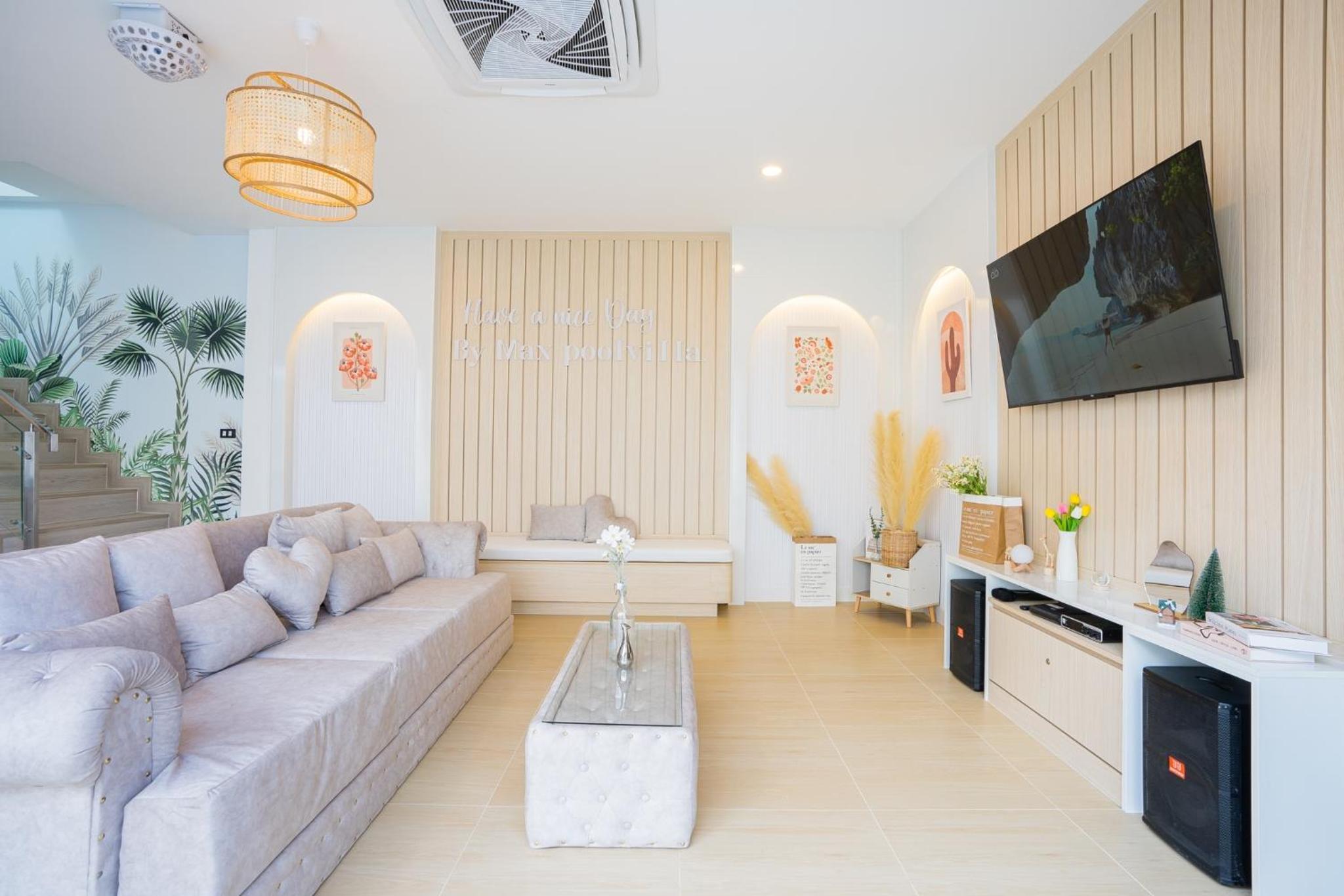 Eva PoolVilla Pattaya Bang Saray Beach 1 km