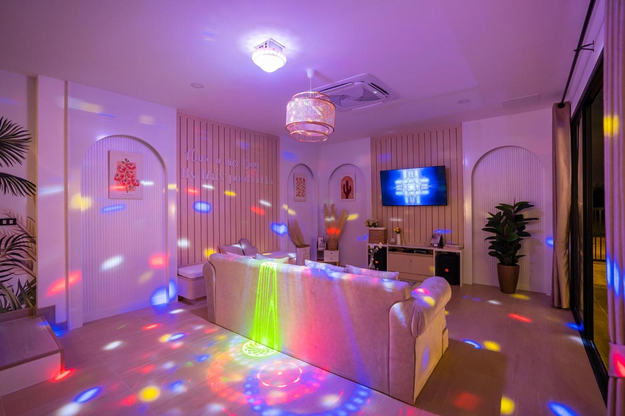 Eva PoolVilla Pattaya Bang Saray Beach 1 km