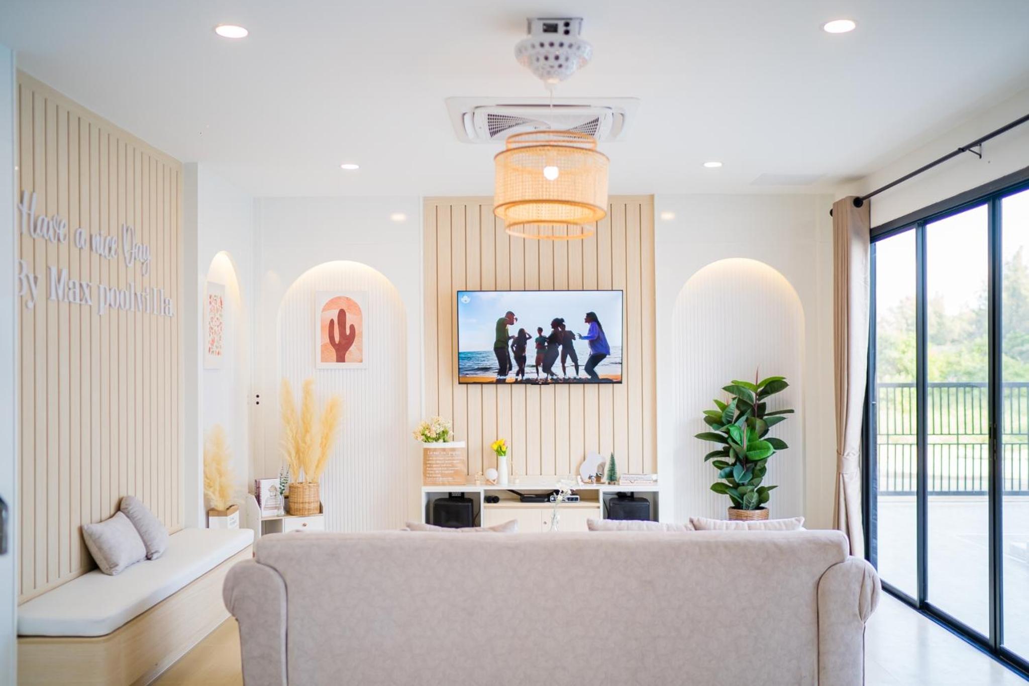Eva PoolVilla Pattaya Bang Saray Beach 1 km