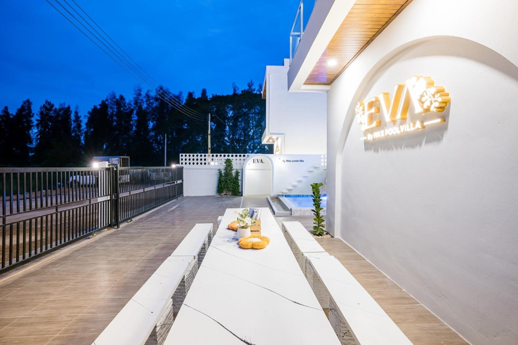 Eva PoolVilla Pattaya Bang Saray Beach 1 km