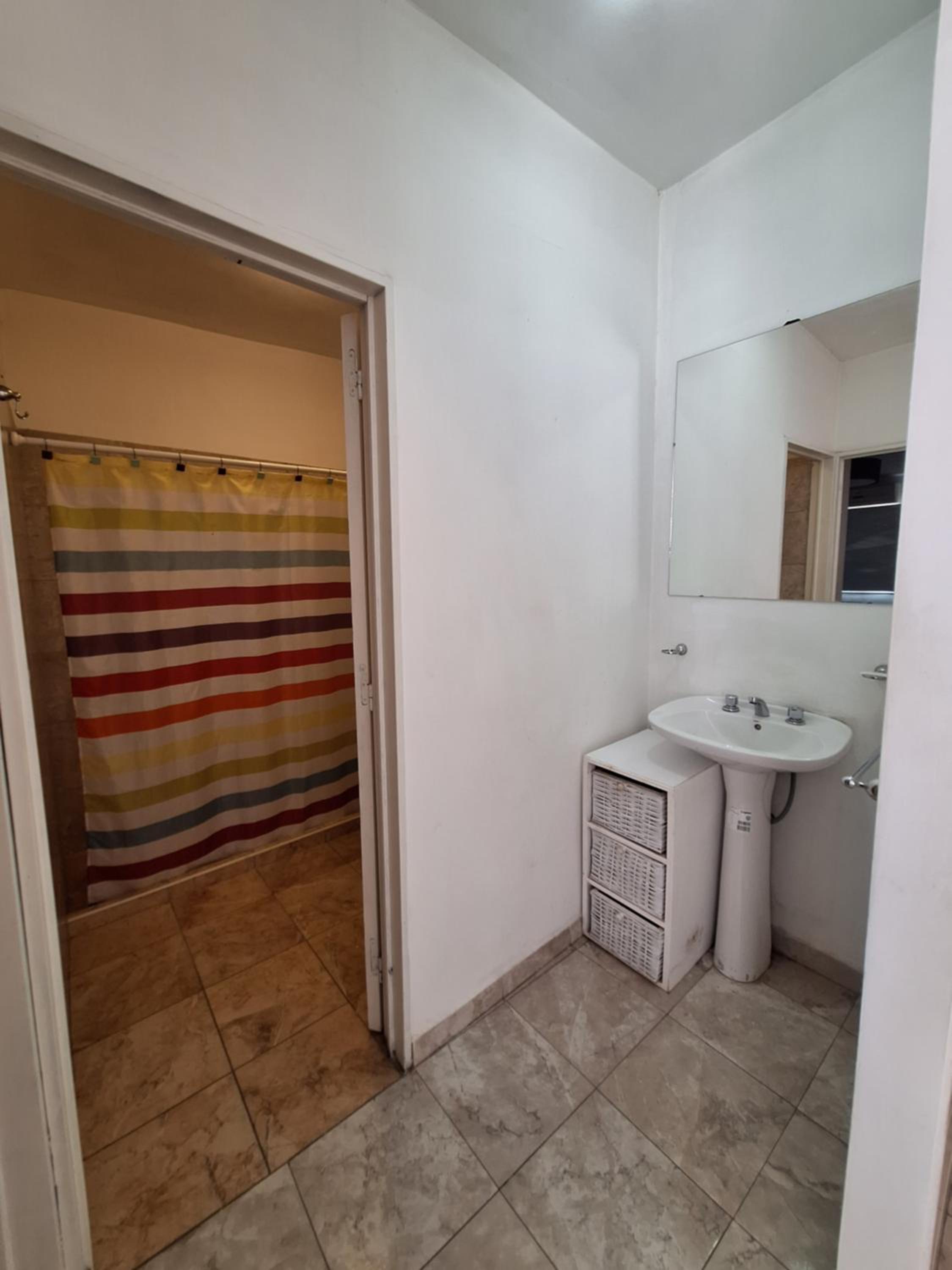 Departamento W R T 1