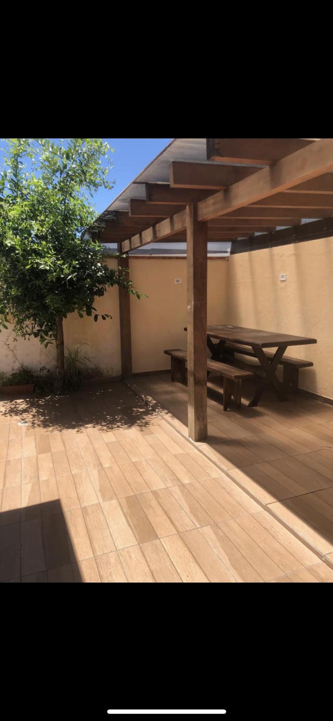 Casa confortável em condomínio