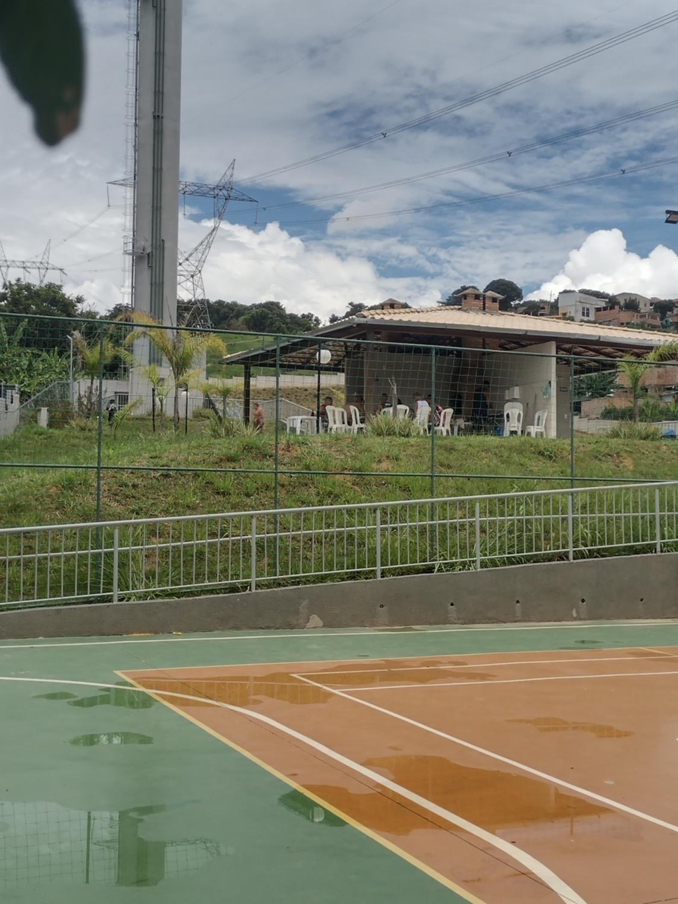 Residencial Versalhes Aluguel barato AP rua santa Terezinha 213, santa cruz , Vespasiano MG