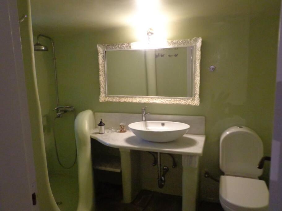 Photo 42