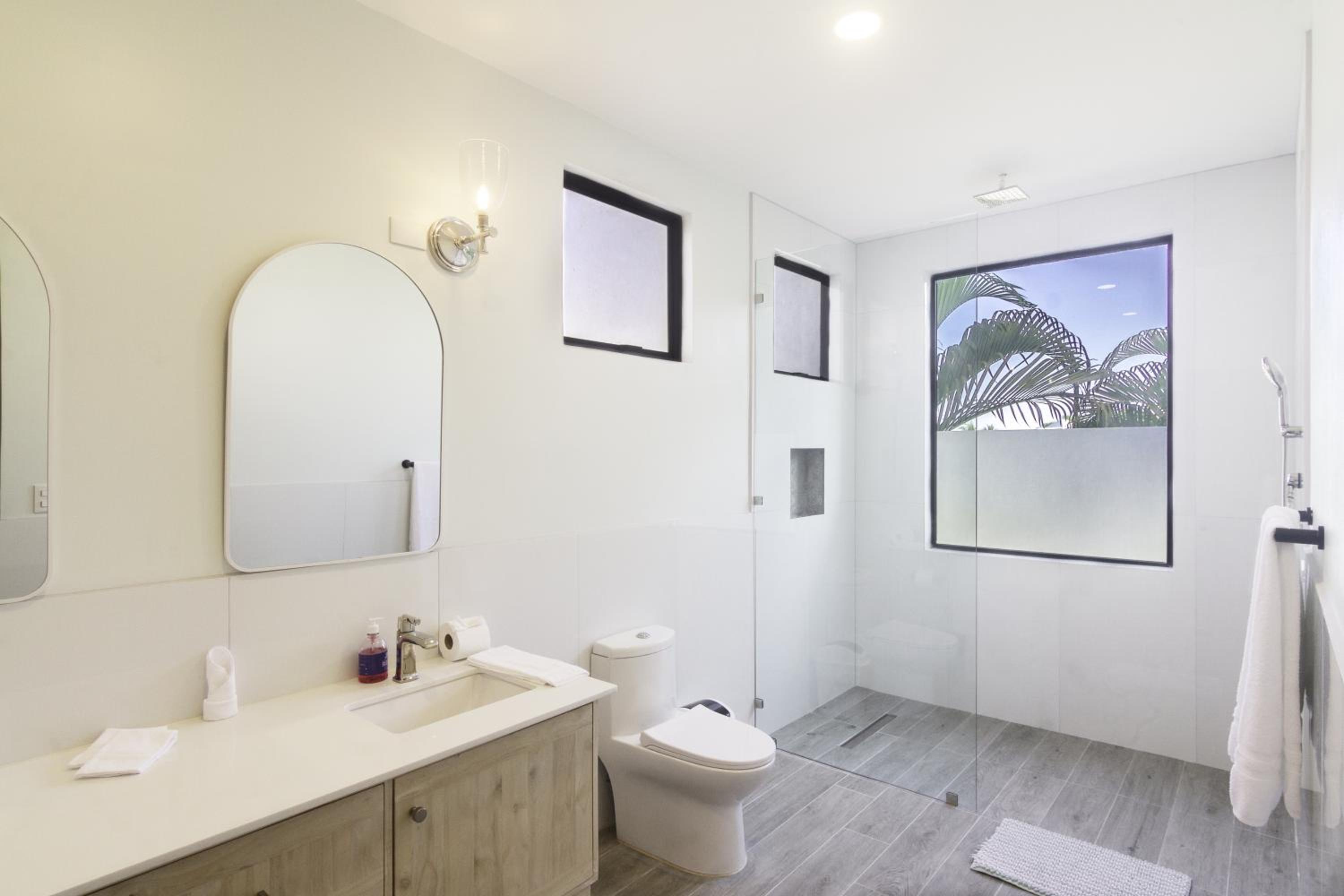 Classy Beachfront Home with Private Pool - Hermosa Palms 110