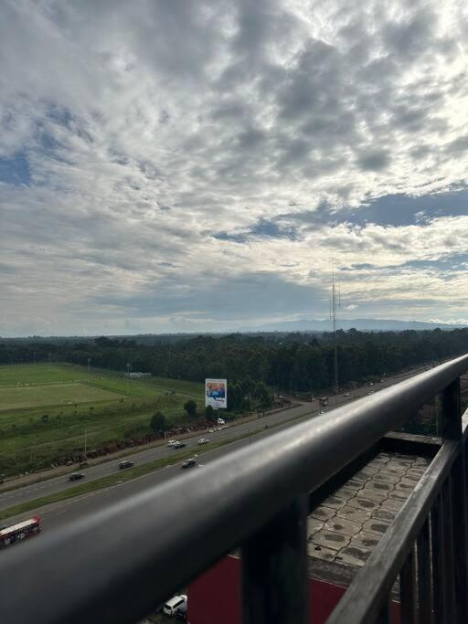 Ngong Rd Gem:Breathtaking Views!