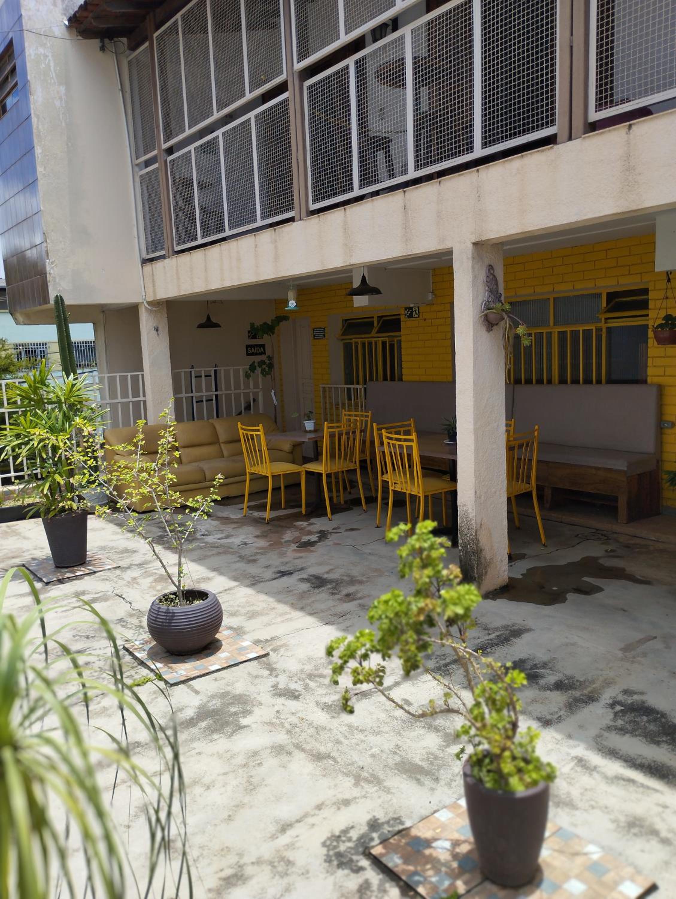 Flor de Lis Hostel